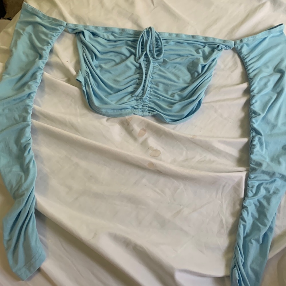 baby blue cropped long sleeve